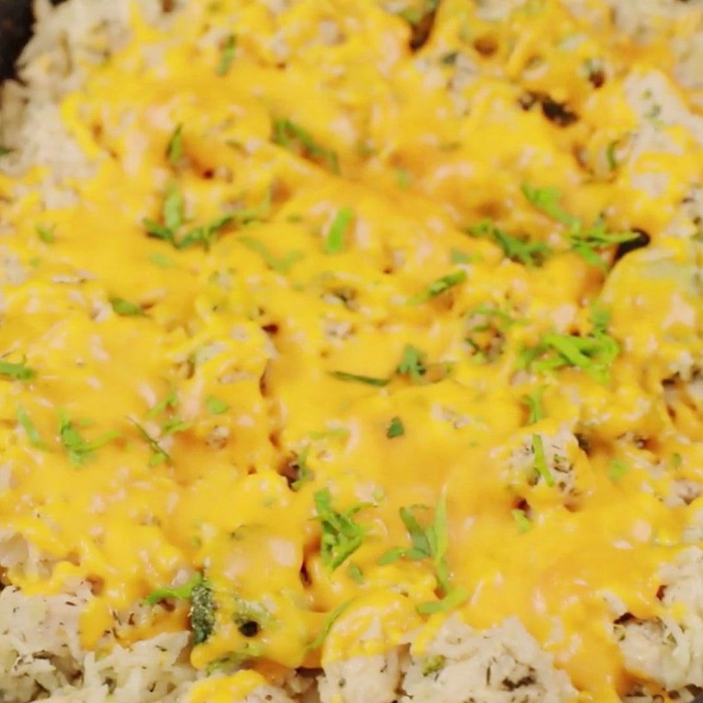 One Pot Cheesy Chicken Broccoli Rice Casserole