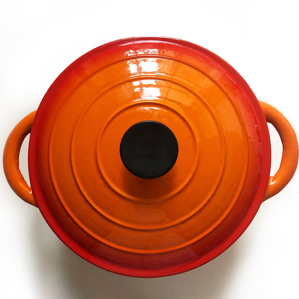 Round Dutch Oven Casserole Dish - Orange Cast Iron 26cm / 10.2