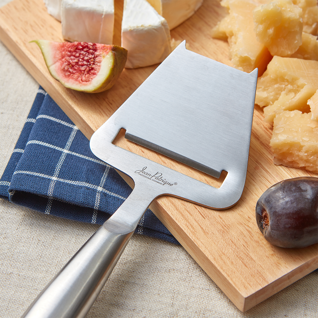 3-Piece Cheese Knife Set with Traditional Cheese Board