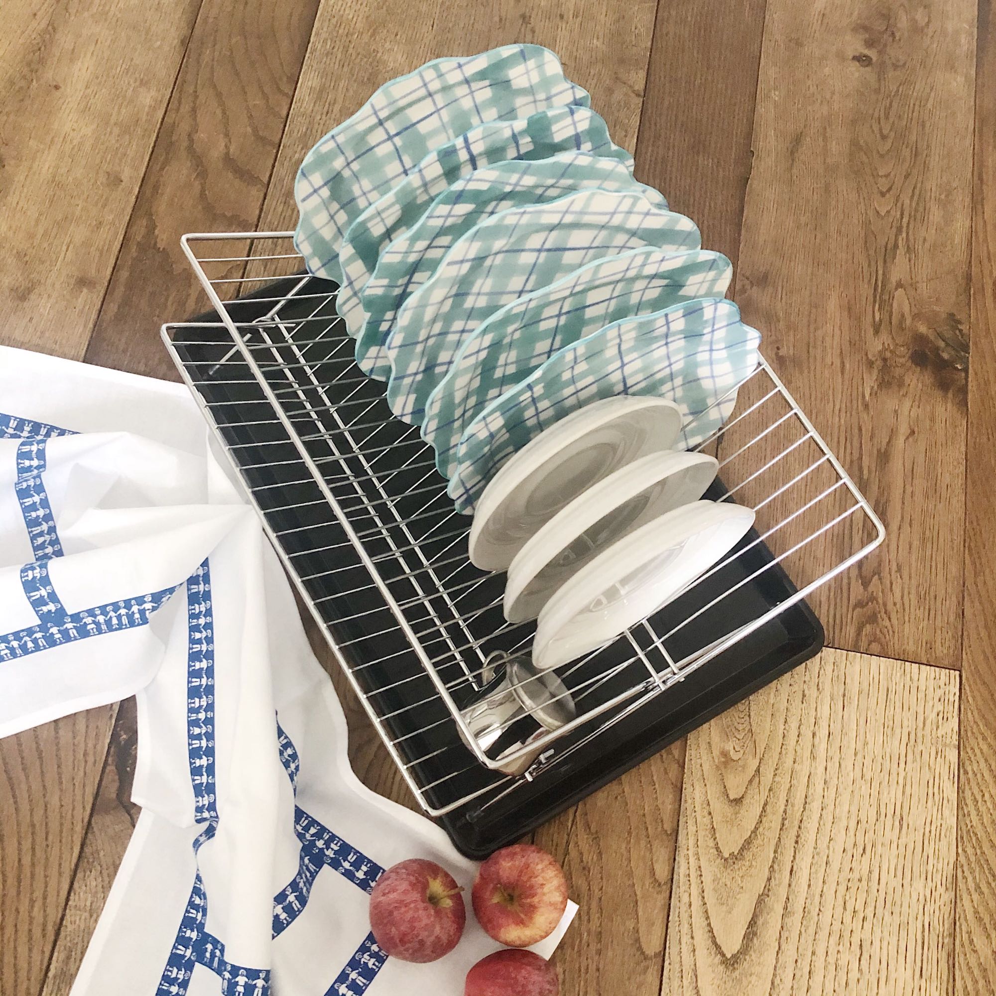 Folding Dish Drainer with Tray