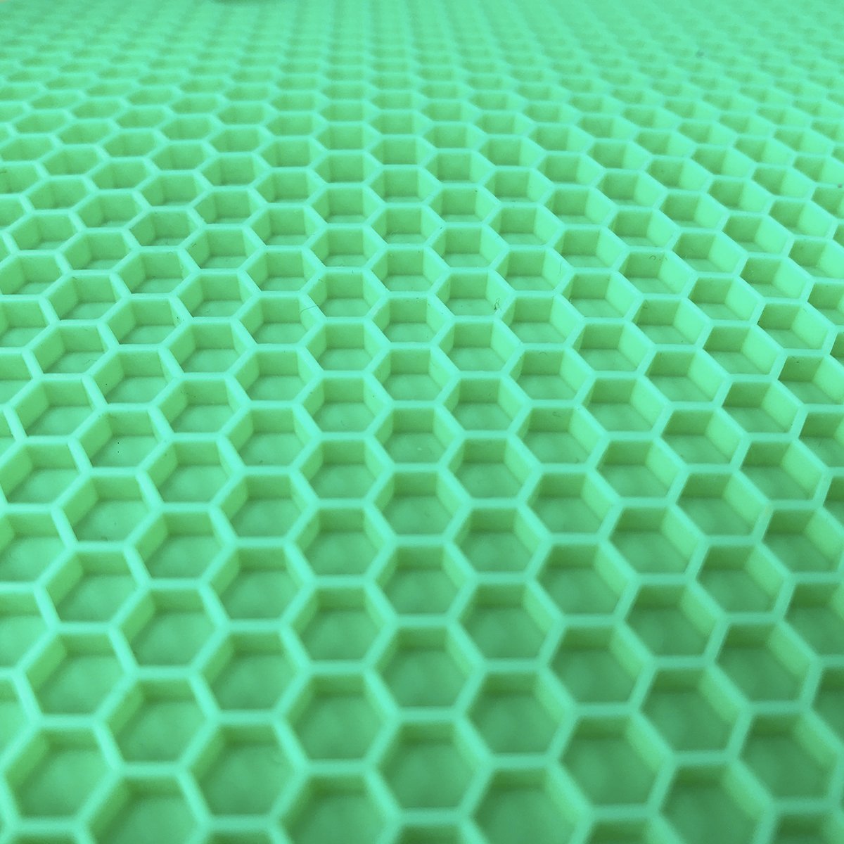 Silicone Heat Resistant Trivet Mats - Set of 4