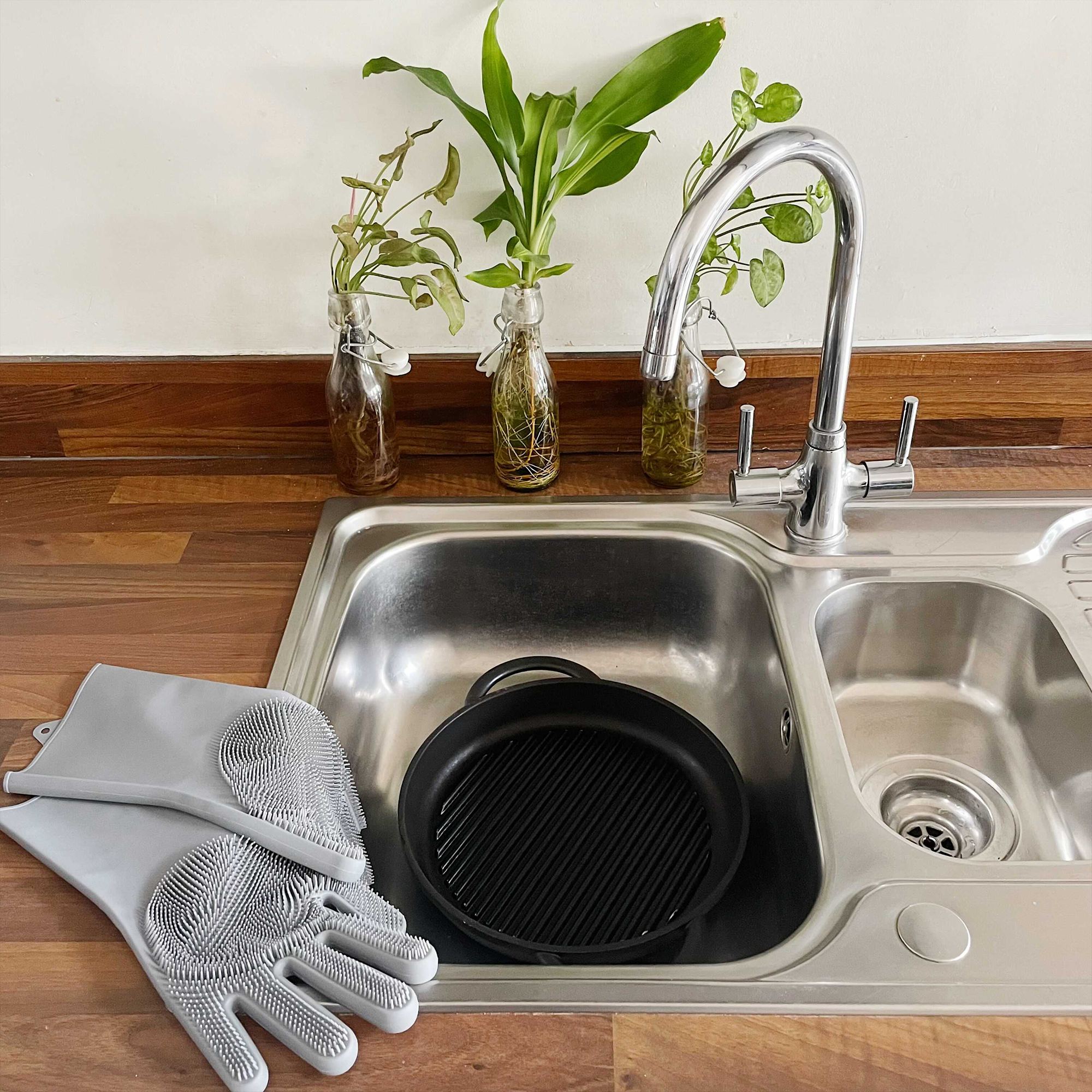 Magic Silicone Washing Up Gloves