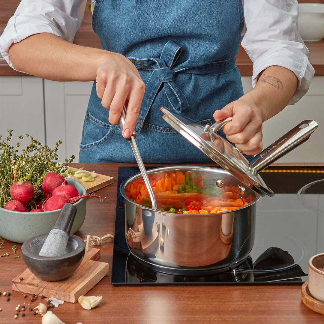 7 4/5 Inch Saucepan & Lid