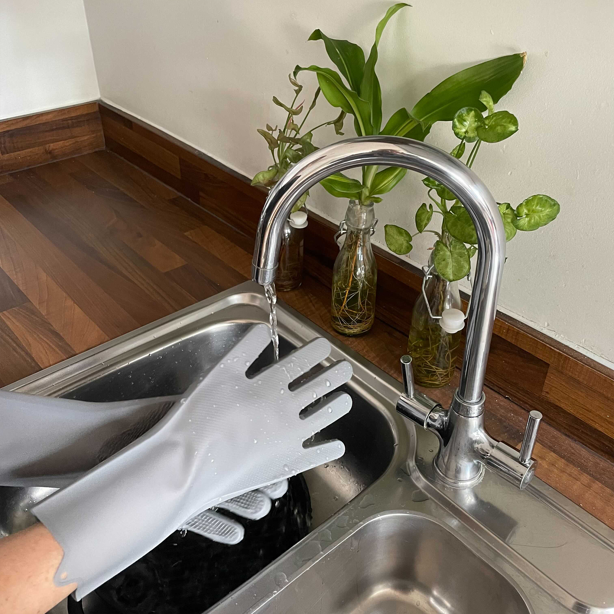Magic Silicone Washing Up Gloves