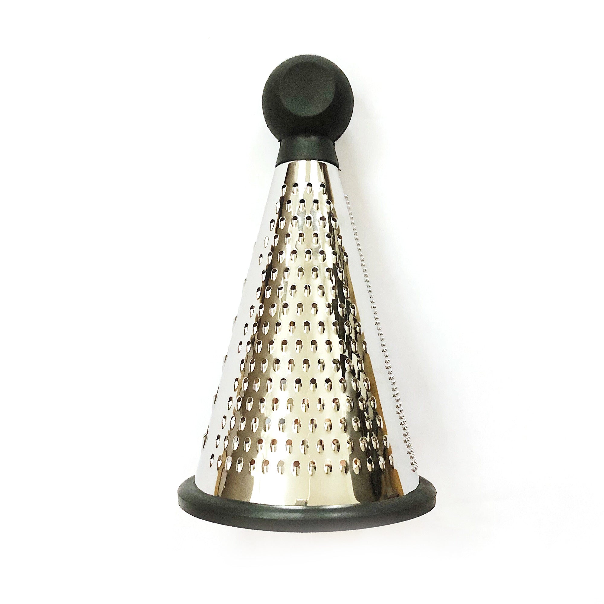 https://jeanpatrique.com/cdn/shop/products/JP0326-StainlessSteelCheeseGrater-3Sided-7_2048x2048.jpg?v=1614746857