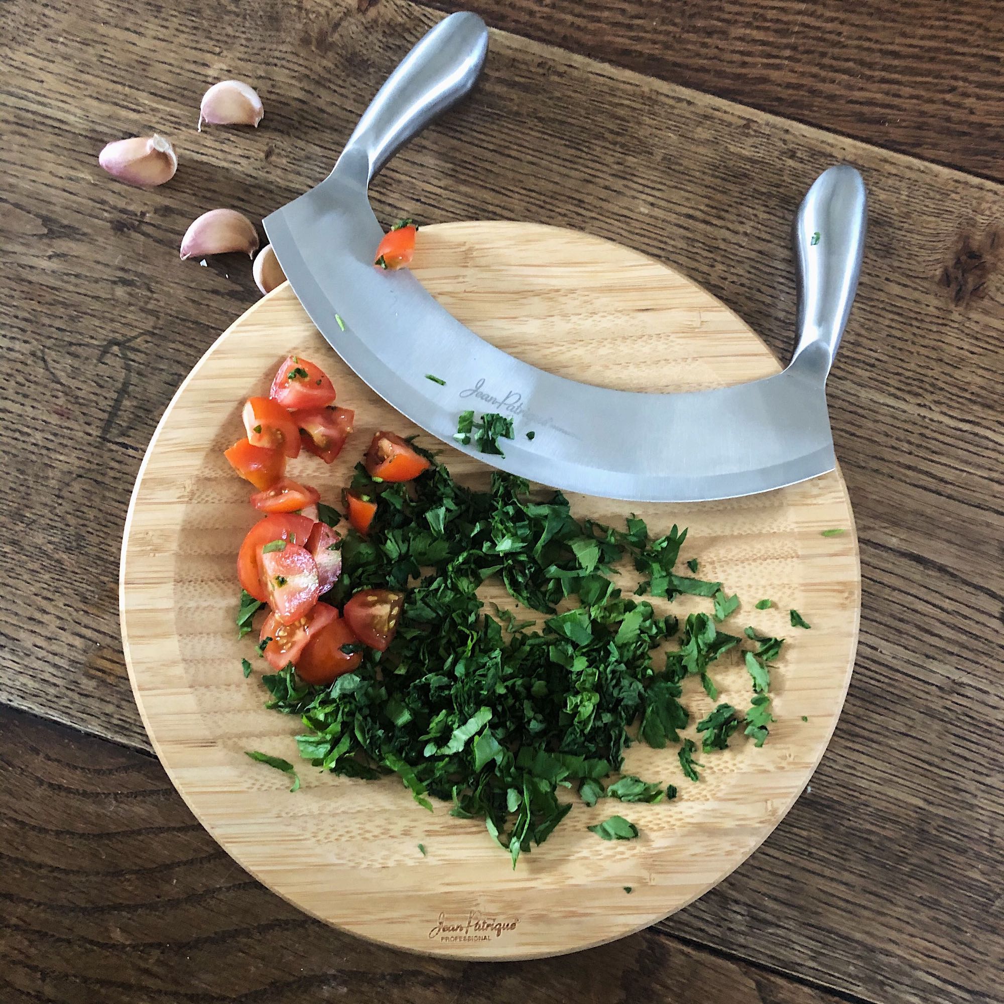 Mezzaluna Herb & Salad Chopper - Double Blade – Jean Patrique
