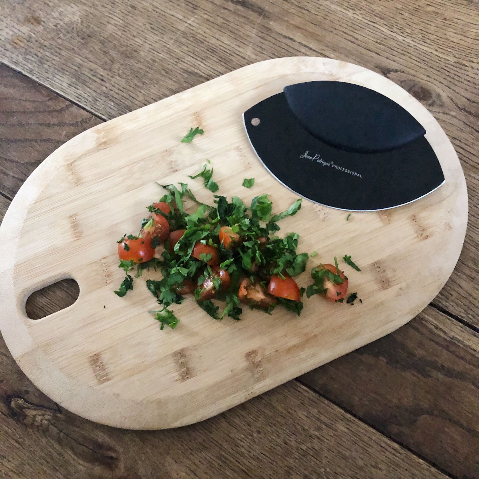 Excalibur Mezzaluna Herb & Salad Chopper