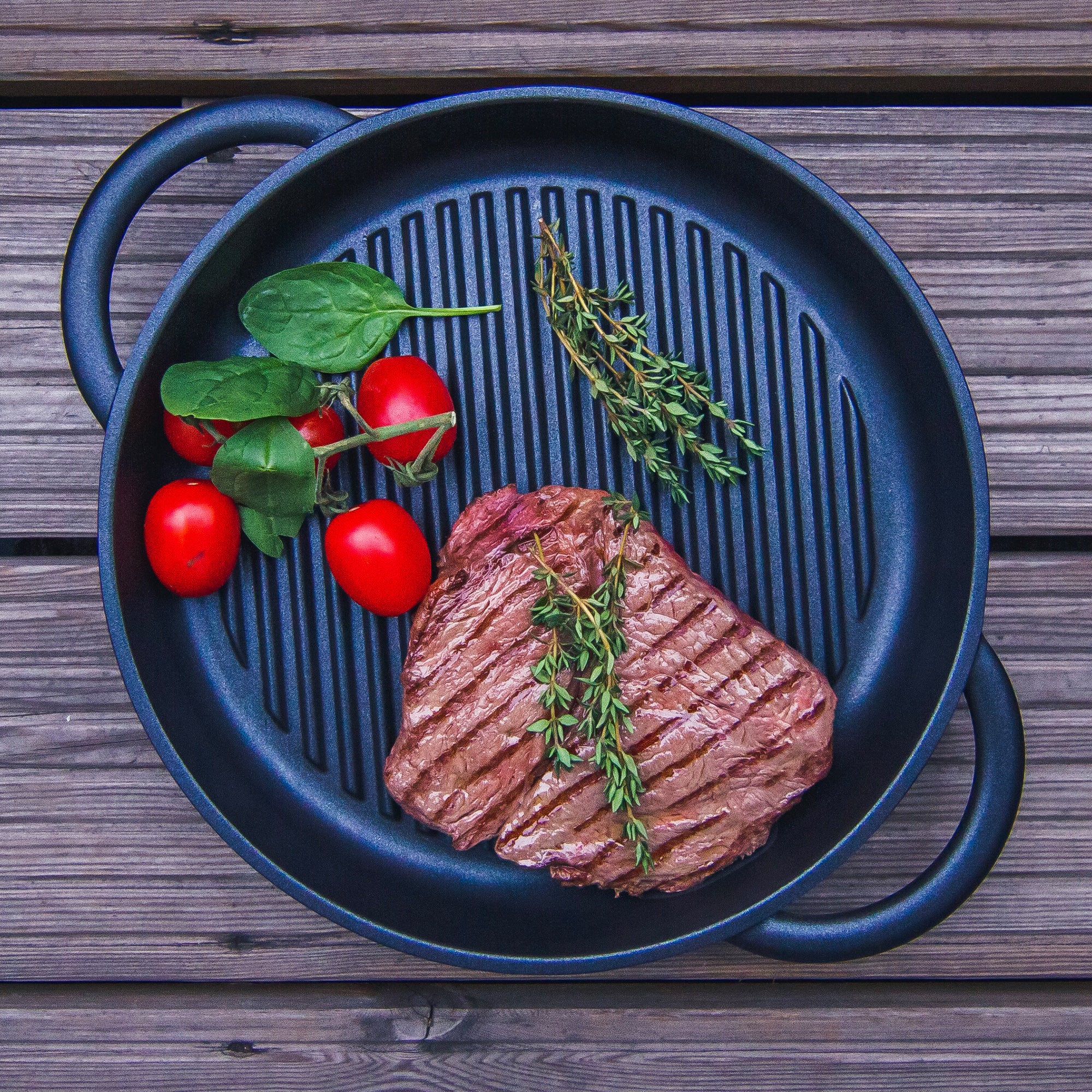 The Whatever Pan - Cast Aluminium Griddle Pan with Glass Lid